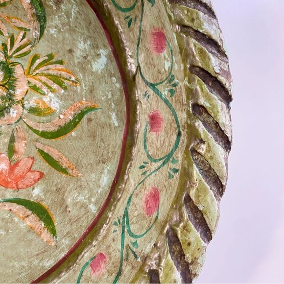 Vintage Hand Painted Floral Folk Art Paper-Mache Decoration Plate - Picture 5 of 5